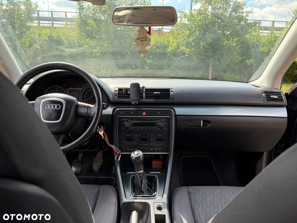 Audi A4 Limousine 1.8T - 29