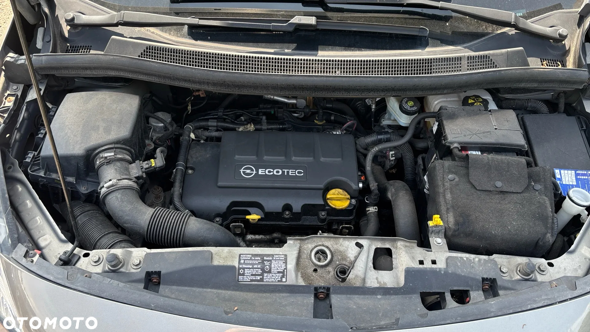 Opel Meriva 1.4 T Essentia - 10