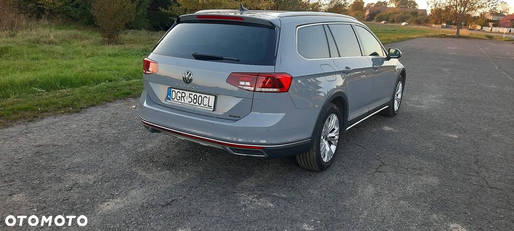 Volkswagen Passat Alltrack 2.0 TDI 4Mot DSG - 2