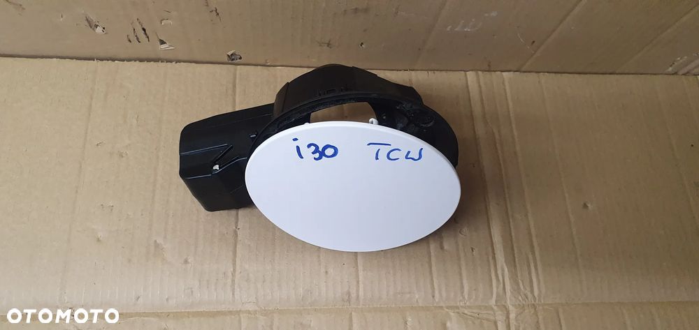 Klapka wlewu paliwa Hyundai I30 I TCW 69513-2L000 - 2