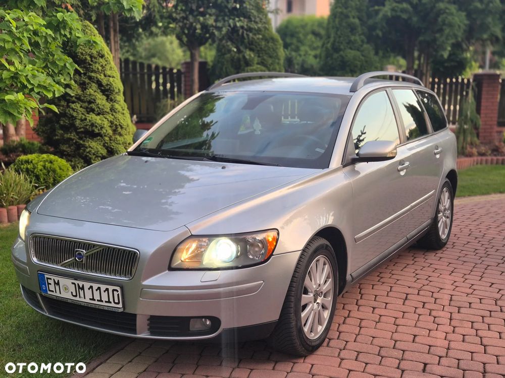 Volvo V50 2.0D Momentum - 1