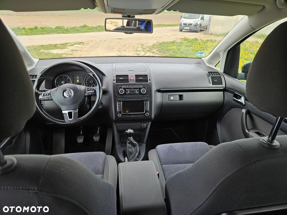 Volkswagen Touran 2.0 TDI DPF BlueMotion Technology Highline - 21