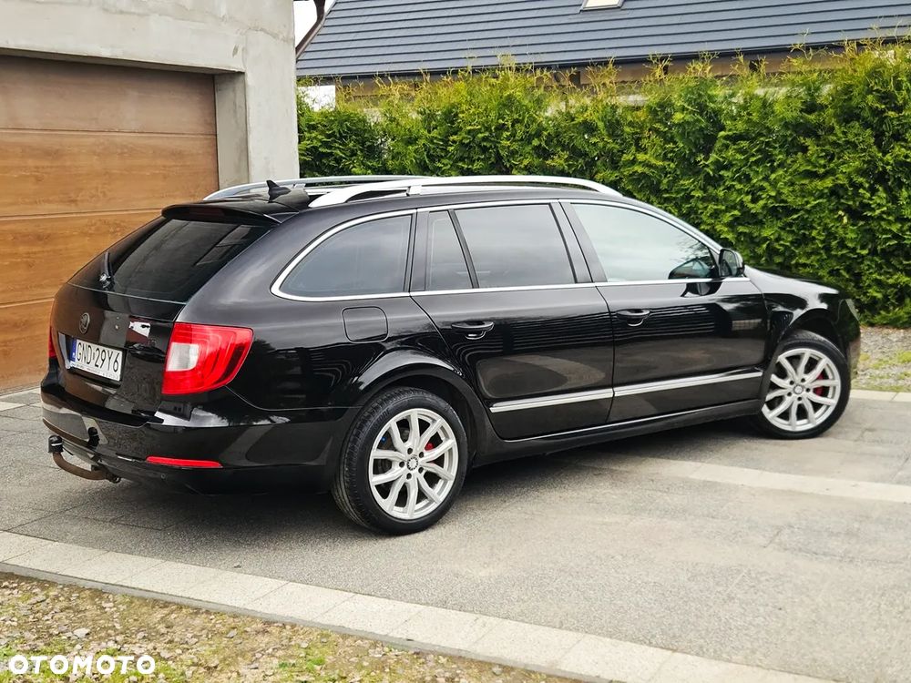 Skoda Superb 2.0 TDI Platinum DSG - 29