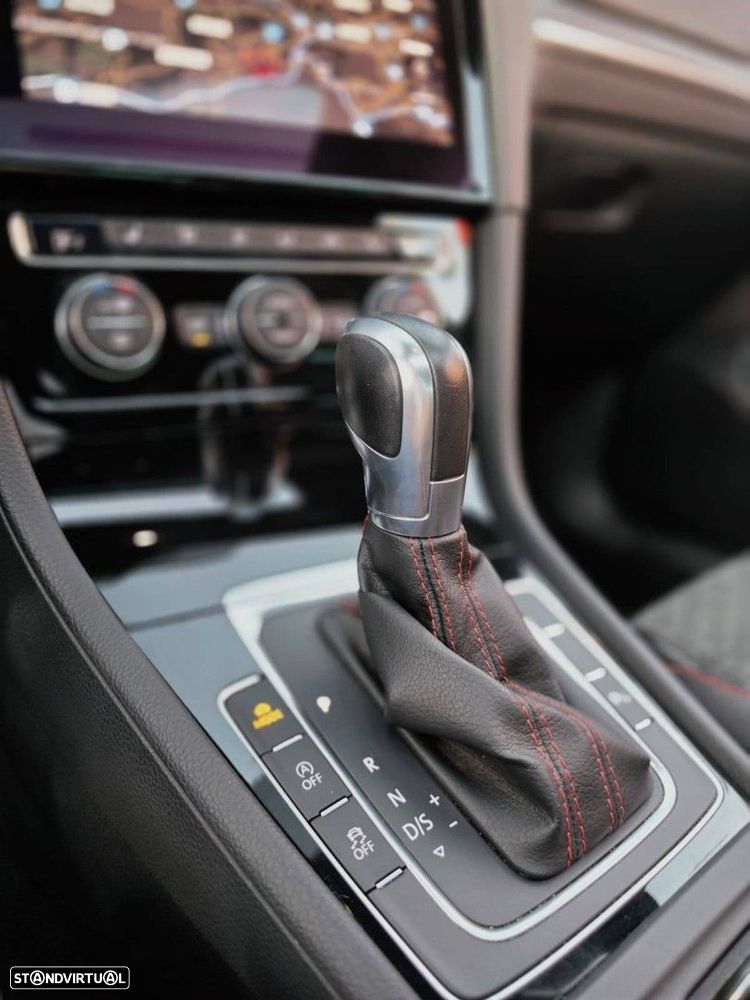 VW Golf 2.0 TSi GTi DSG Performance - 14