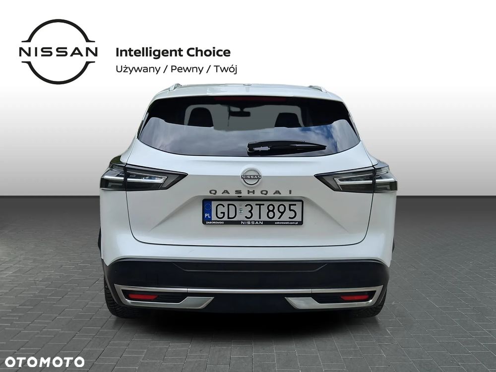 Nissan Qashqai 1.3 DIG-T MHEV N-Connecta Xtronic - 4