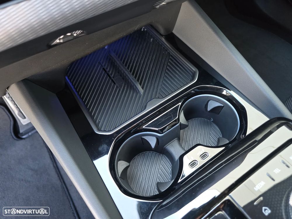 BMW 520 d Pack Desportivo M - 27