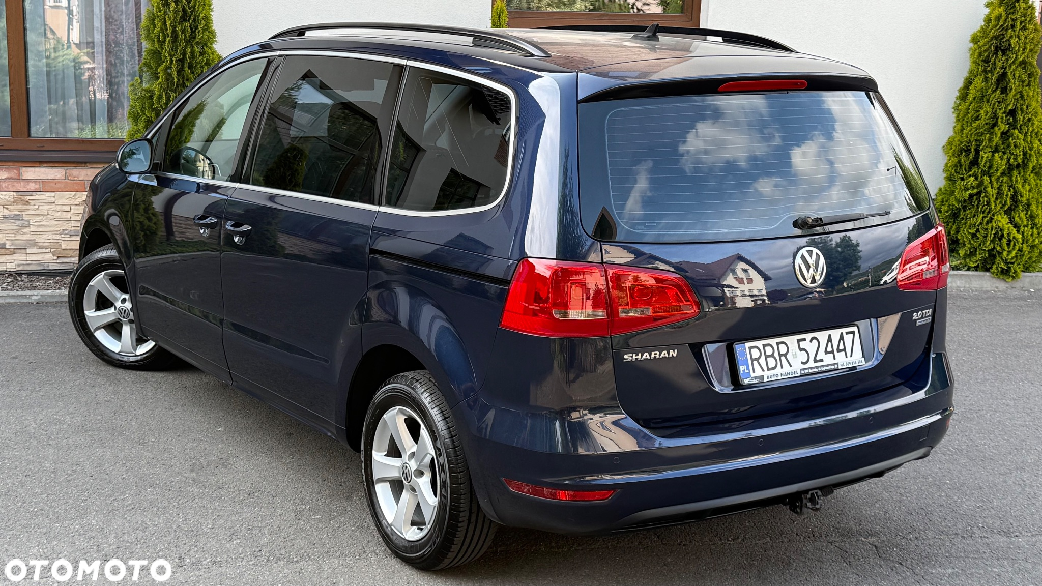 Volkswagen Sharan 2.0 TDI Comfortline DSG - 10