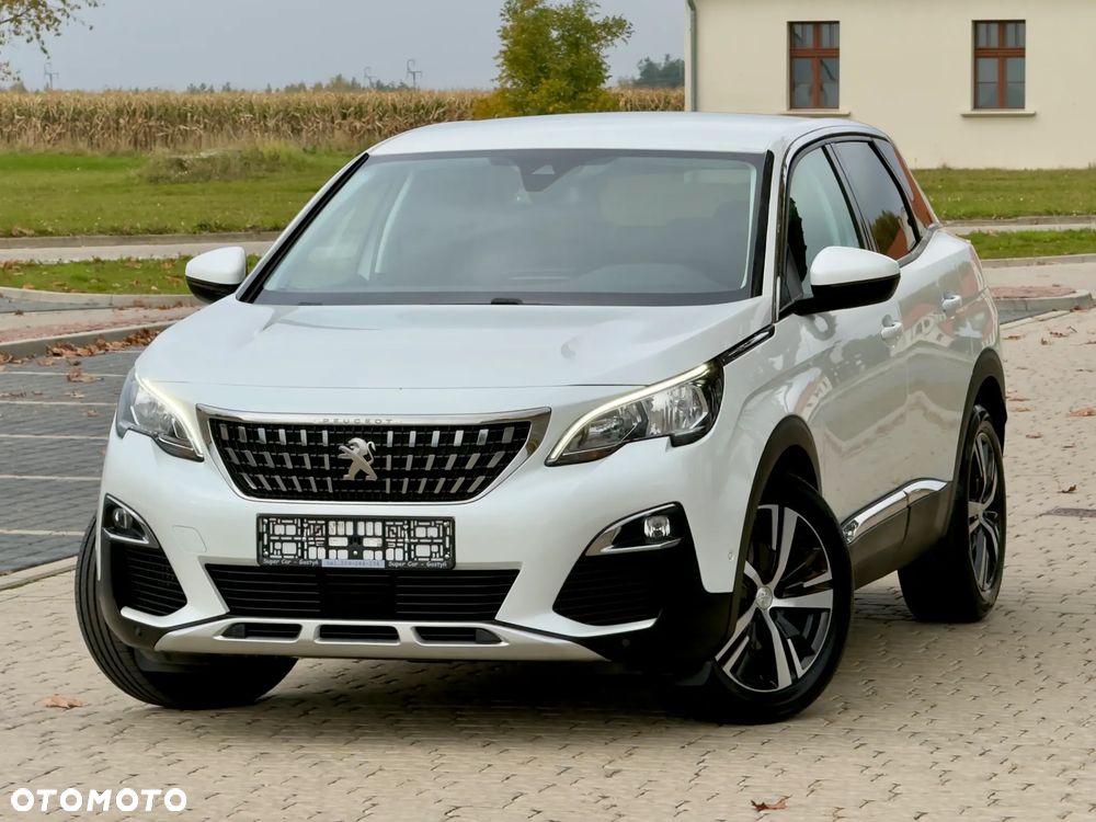 Peugeot 3008 1.6 BlueHDi Allure S&S EAT6 - 1