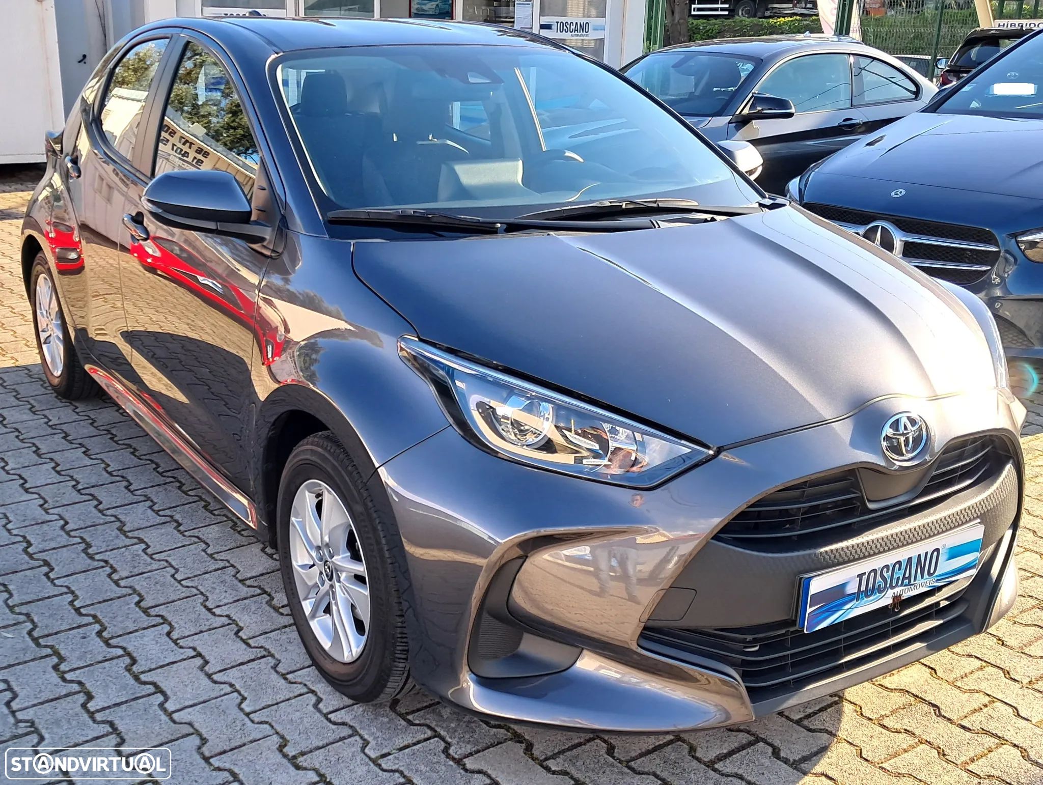 Toyota Yaris 1.0 VVT-i Comfort Plus - 1