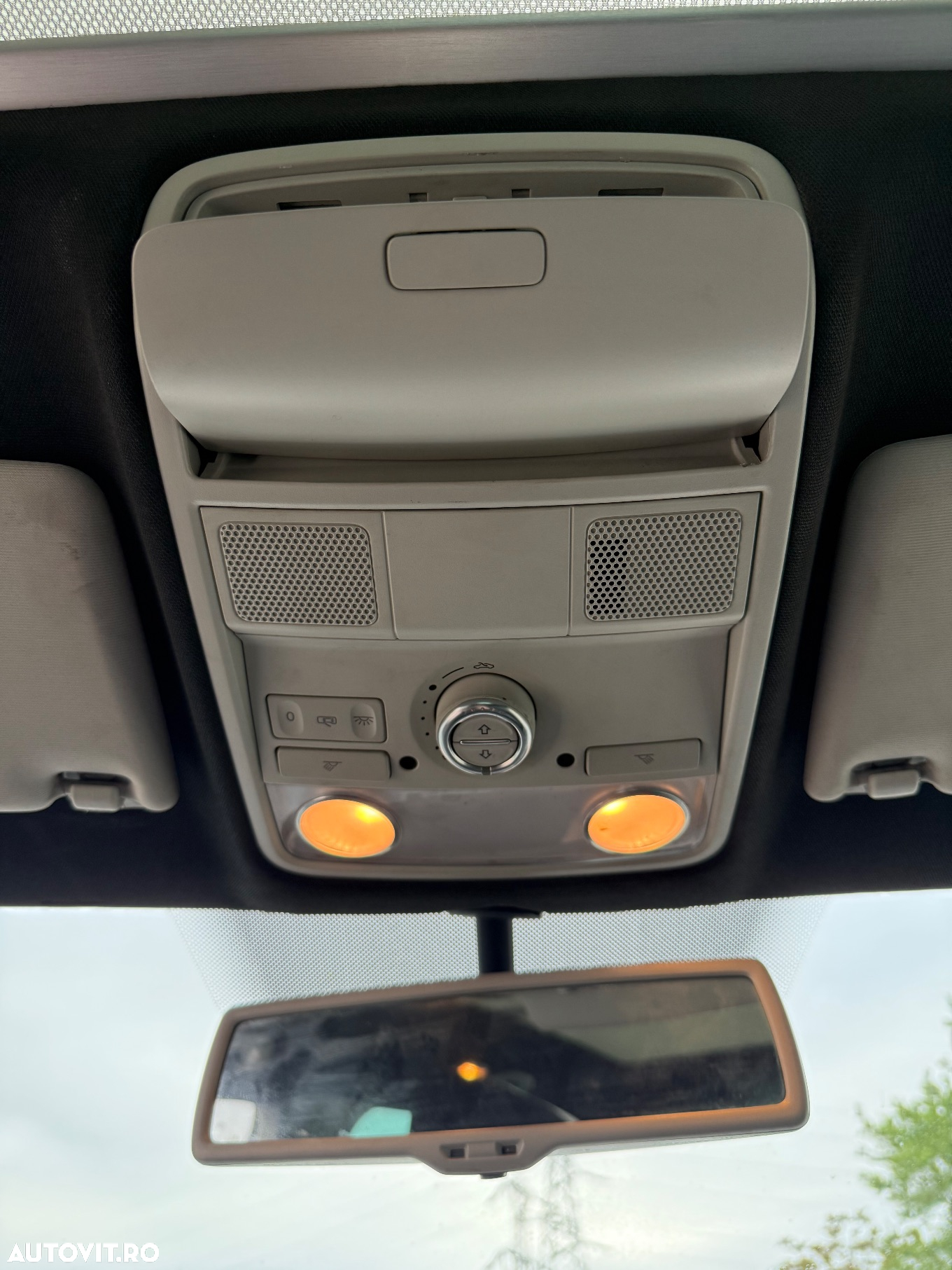 Volkswagen Tiguan - 17