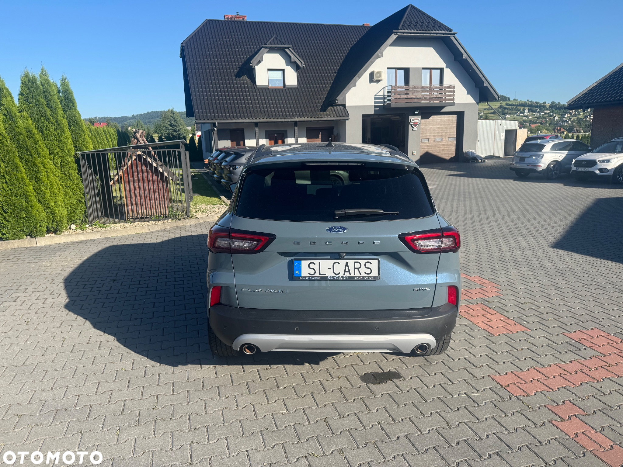 Ford Escape 2.0 EcoBoost AWD Titanium - 11