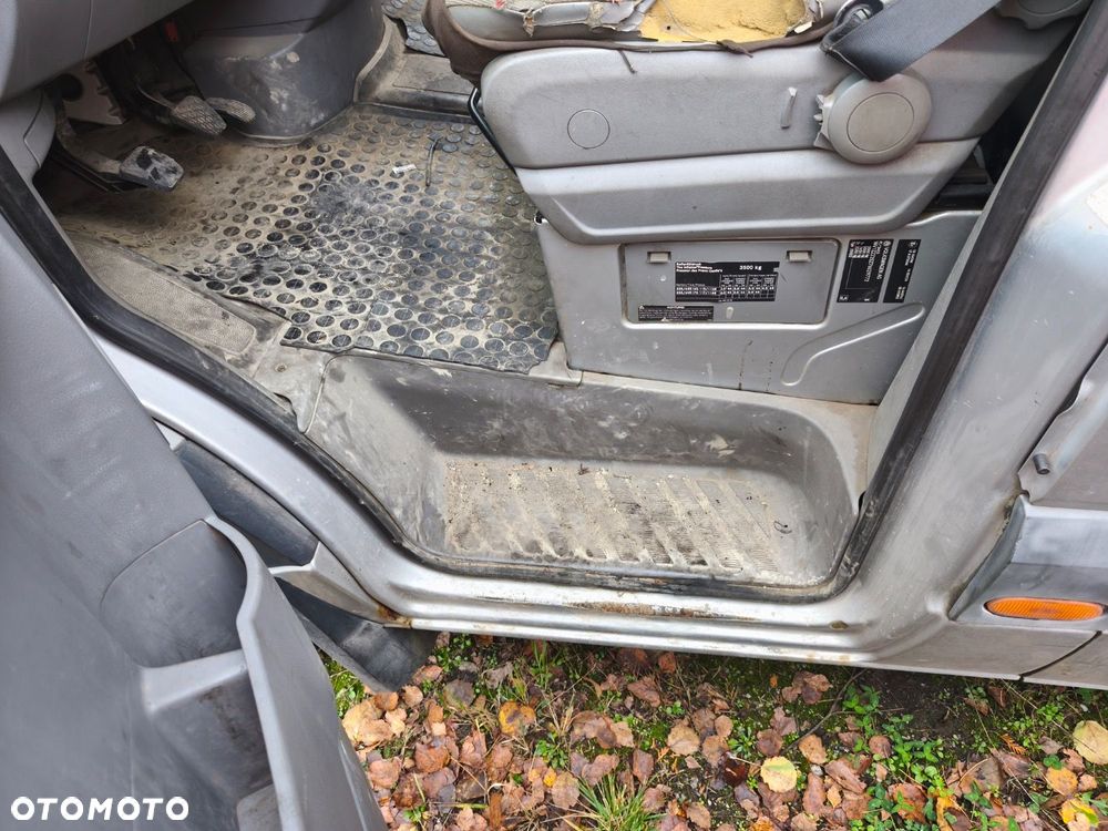 Volkswagen Crafter - 9