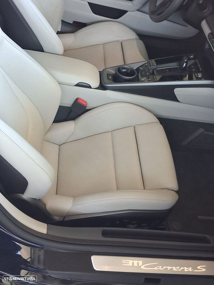 Porsche 911 (992) Carrera S PDK - 35