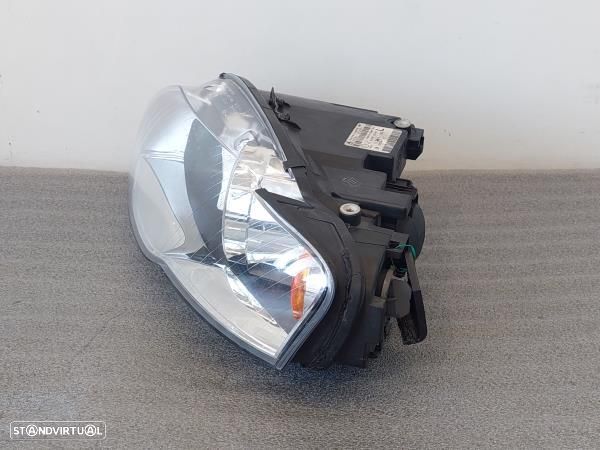 Otica / Farol Esq Audi A4 Avant (8Ed, B7) - 3