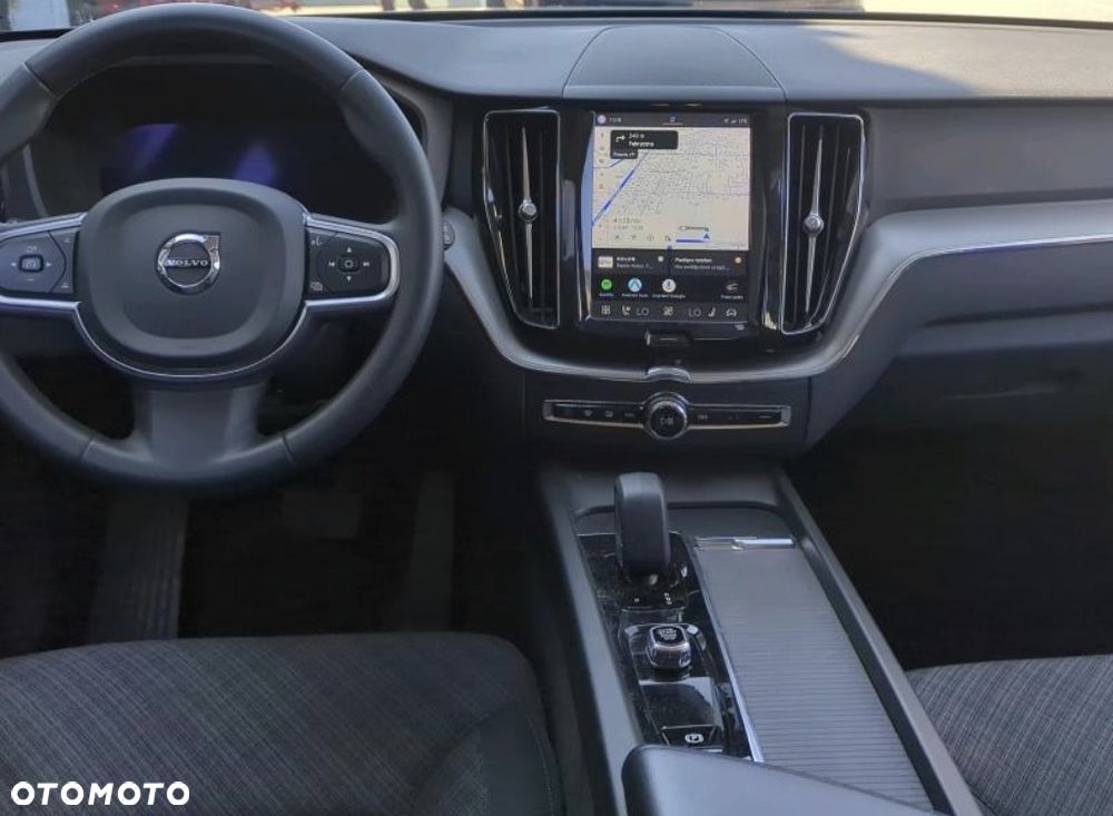 Volvo XC 60 B4 D AWD Core - 2