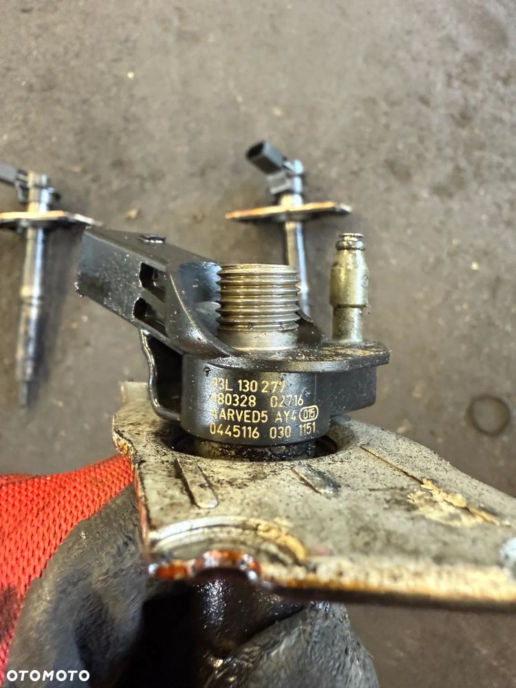 VW AUDI SEAT SKODA 2.0 TDI WTRYSKI POMPA UKŁAD PALIWOWY 03L130277 03L130755 - 4