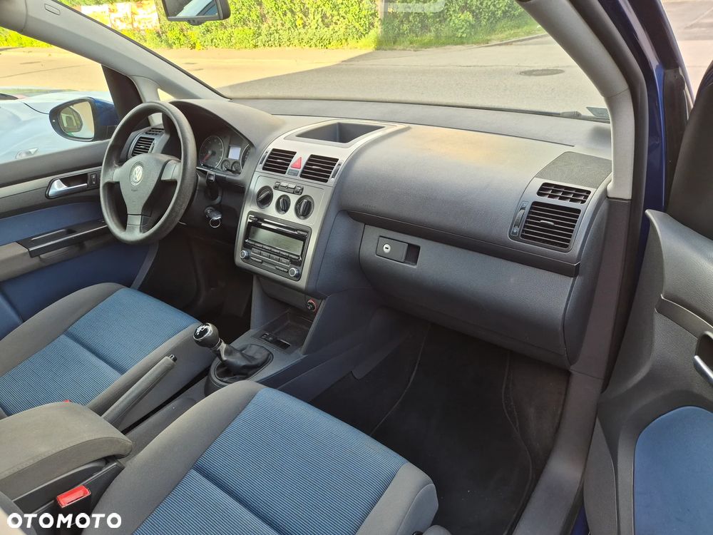 Volkswagen Touran 1.6 Trendline - 5