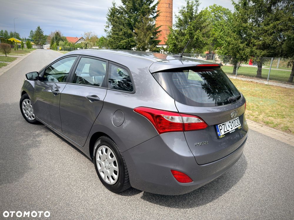 Hyundai i30 i30cw 1.4 CRDi Advantage - 16