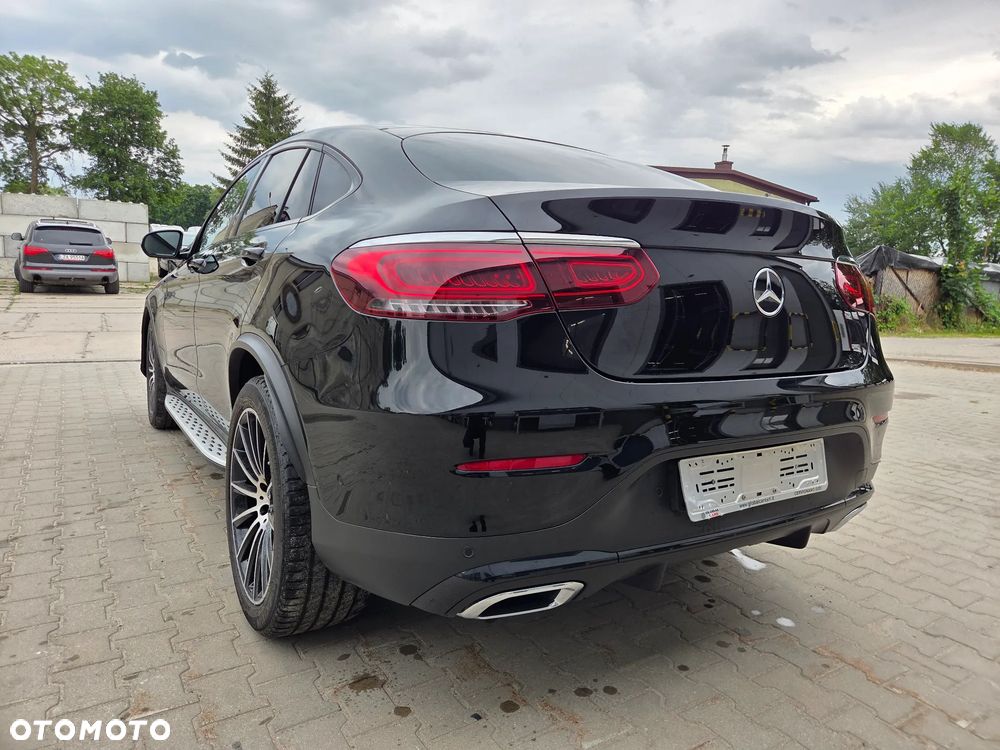 Mercedes-Benz GLC 220 d 4Matic 9G-TRONIC AMG Line - 10
