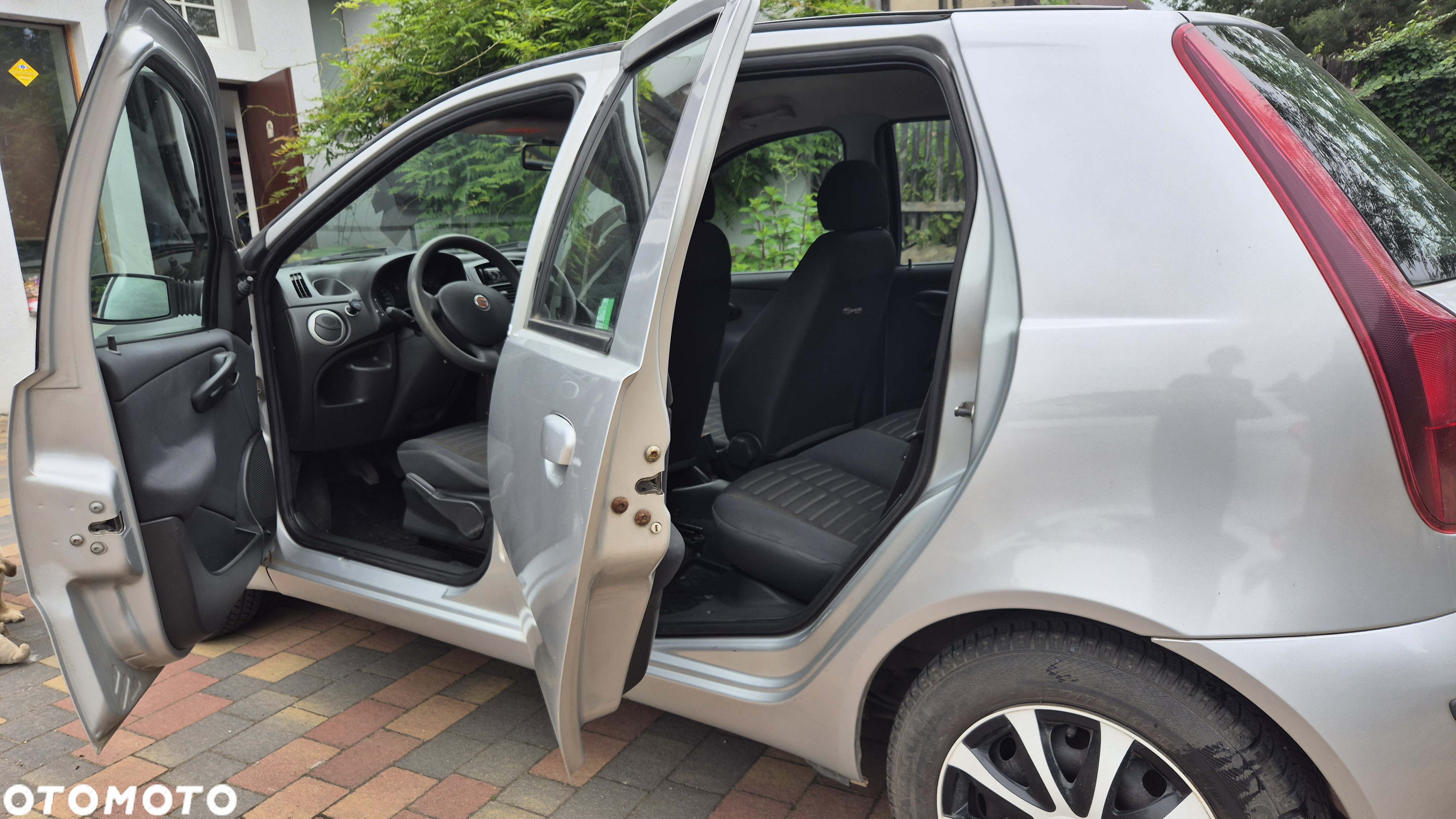 Fiat Punto 1.2 8V Classic - 2