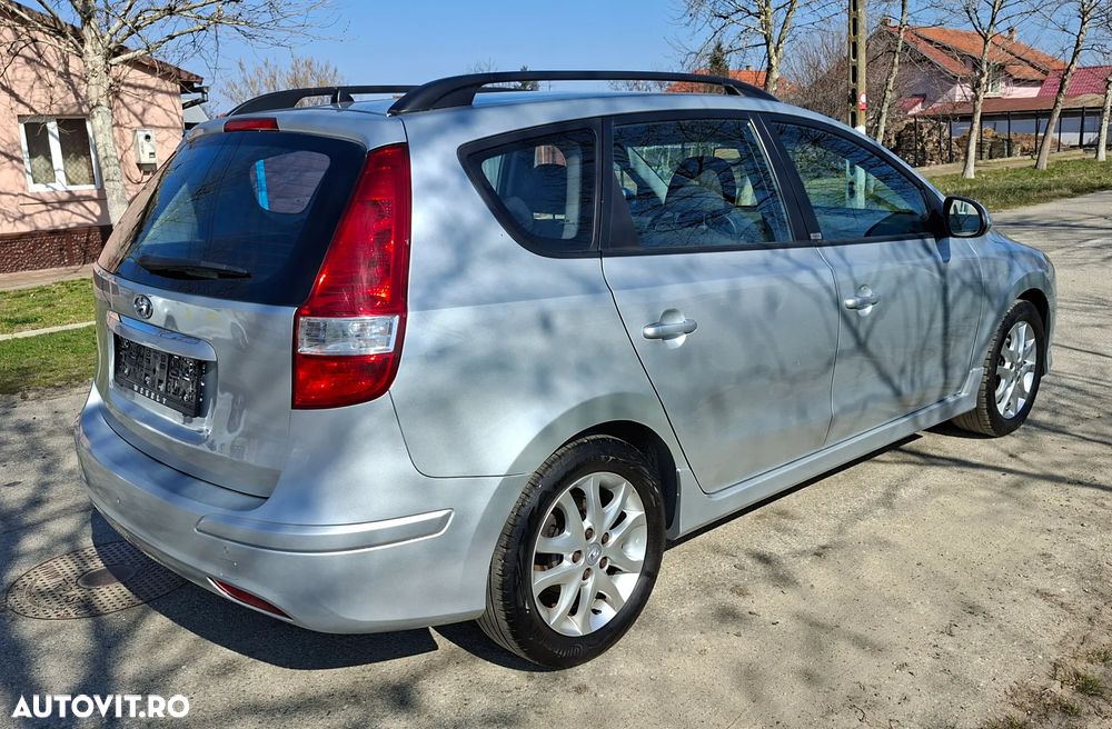 Hyundai i30 1.6 CRDI Comfort - 6