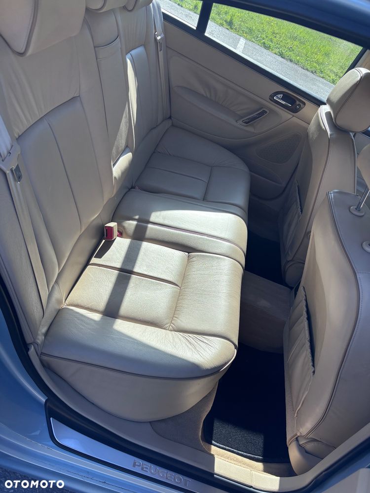 Peugeot 607 V6 210 - 12