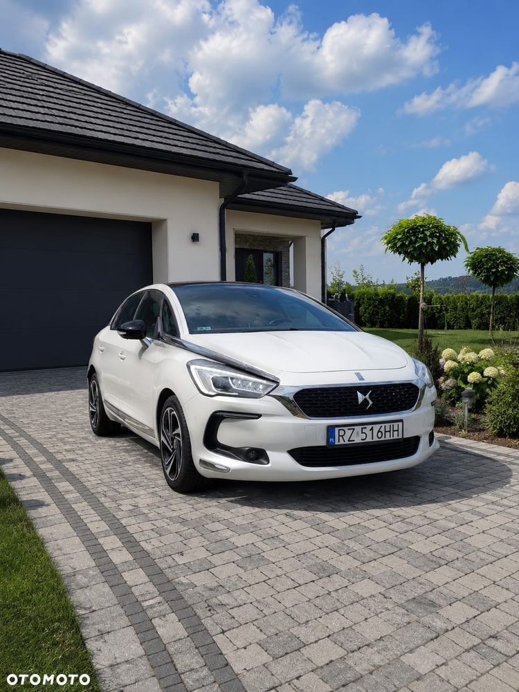 Citroën DS5 BlueHDi 180 EAT6 - 1