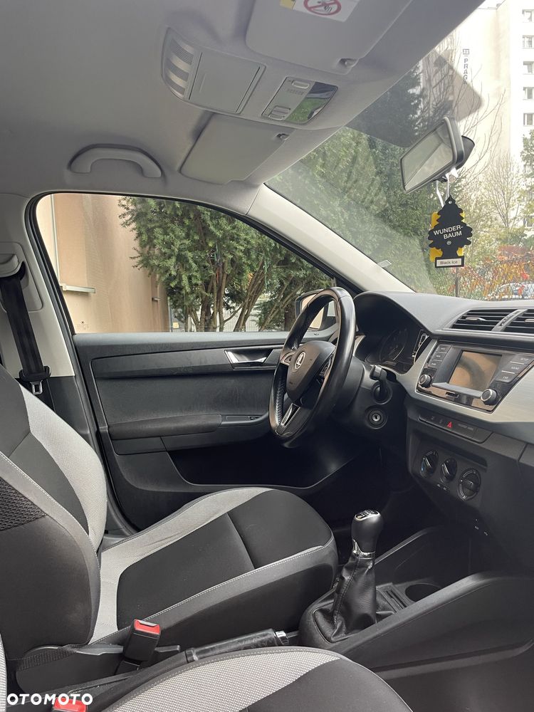 Skoda Fabia - 6