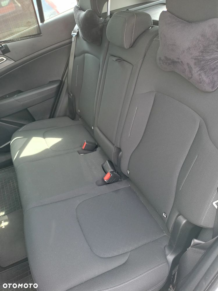 Kia Sportage 1.6 T-GDI M 2WD - 5