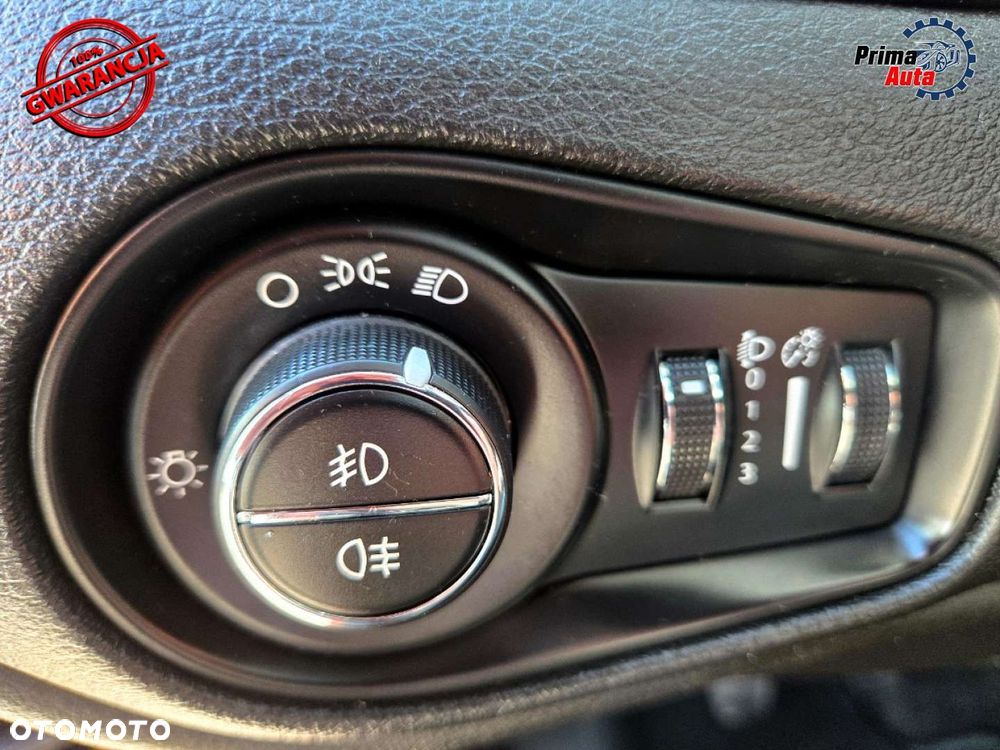 Jeep Renegade 1.4 MultiAir Limited - 17