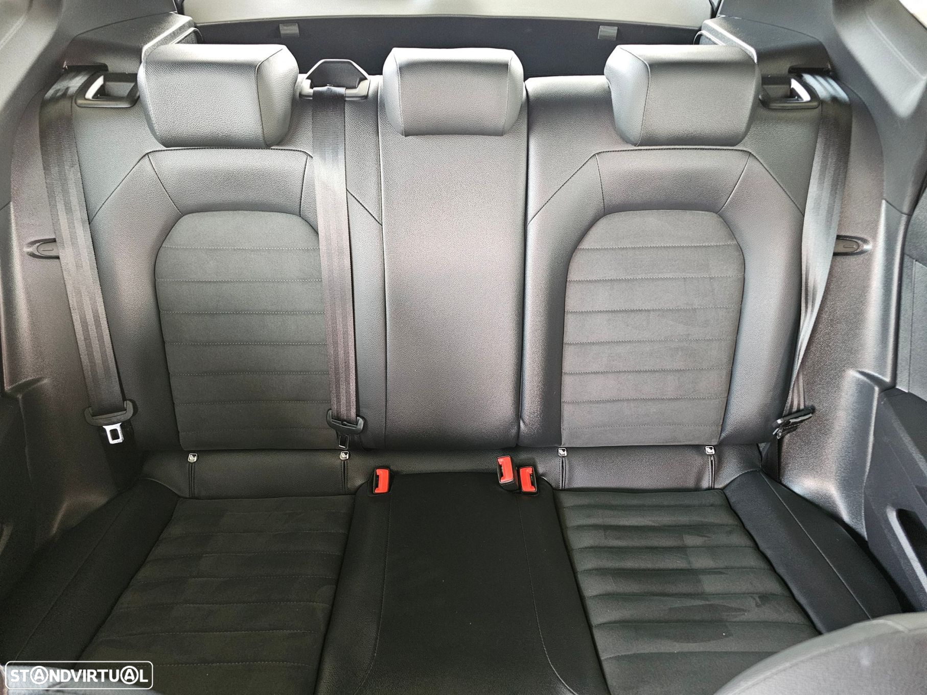 SEAT Arona 1.0 TSI Xcellence DSG - 24