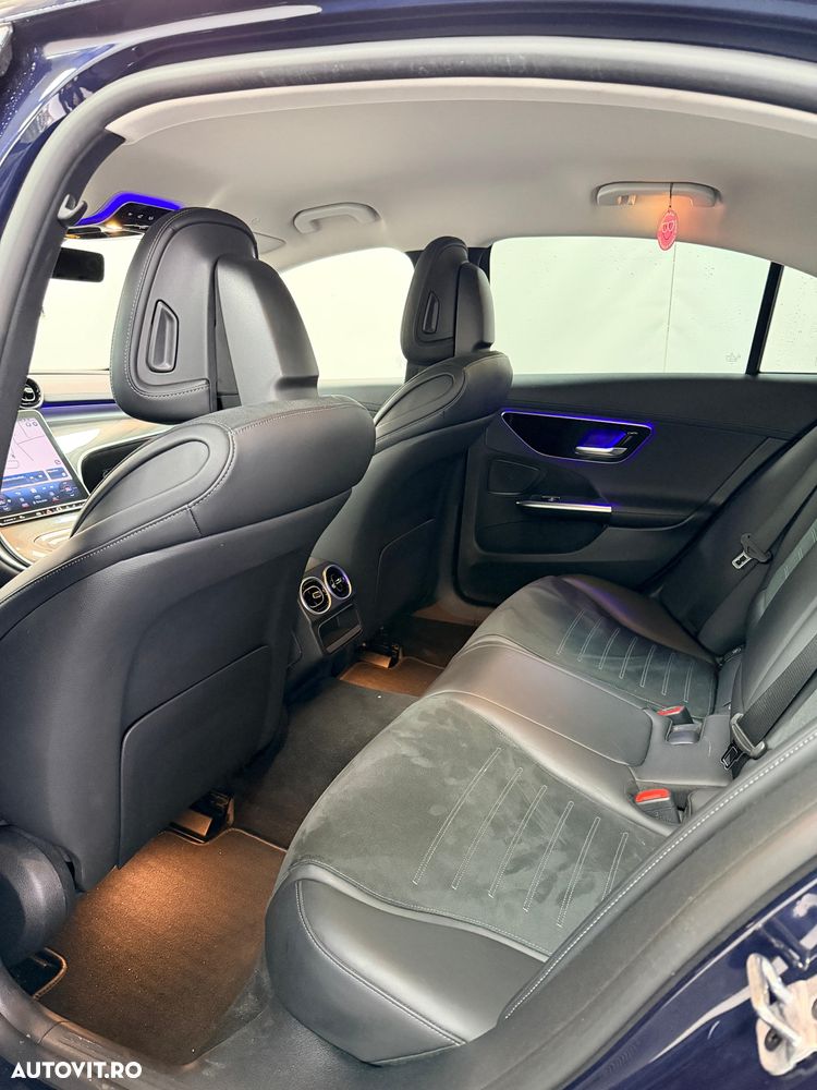 Mercedes-Benz C - 28