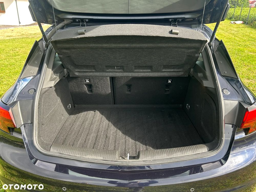 Opel Astra V 1.4 T Enjoy S&S - 19