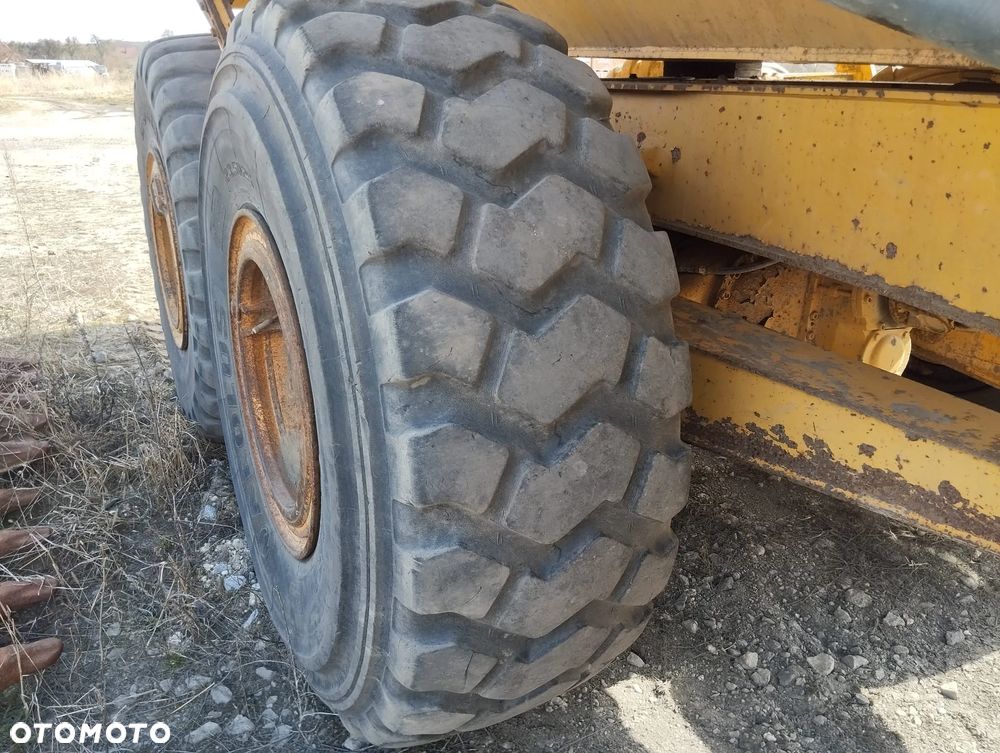 Volvo A25D - 4
