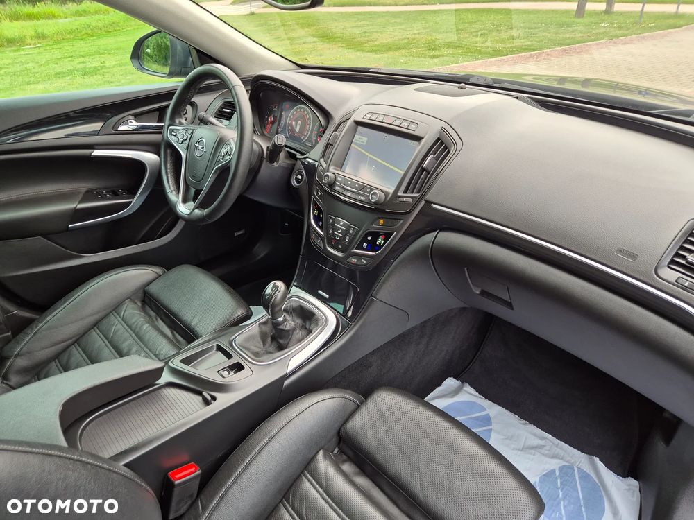Opel Insignia 2.0 T Executive S&S EU6 - 19