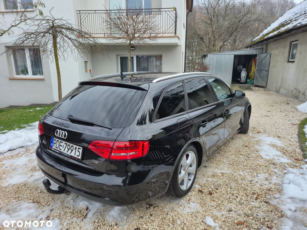 Audi A4 Avant 2.0 TDI - 12