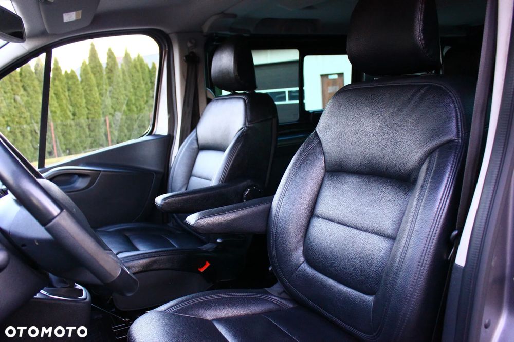 Renault Trafic 2.0 dCi - 23