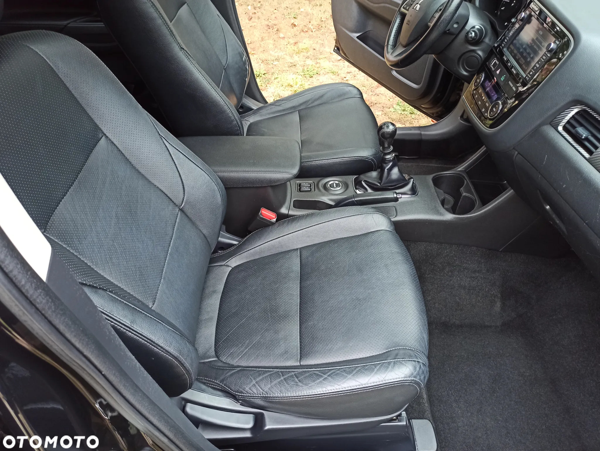 Mitsubishi Outlander 2.2 DID Intense + 4WD - 16