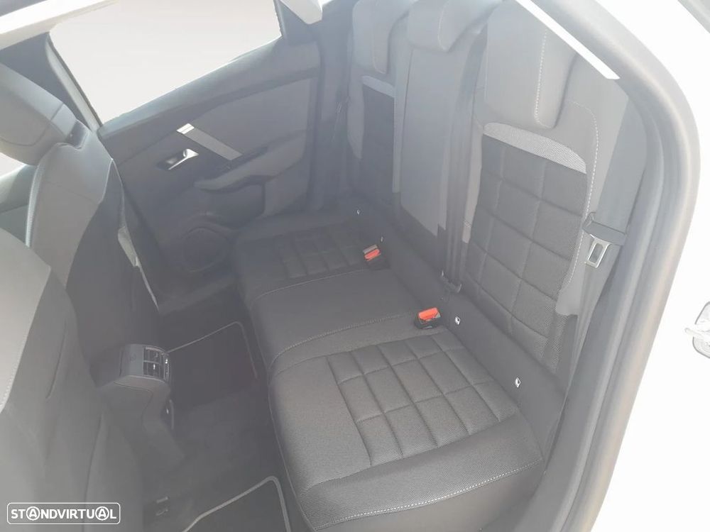 Citroën C4 1.2 Hybrid Collection e-DSC6 - 13