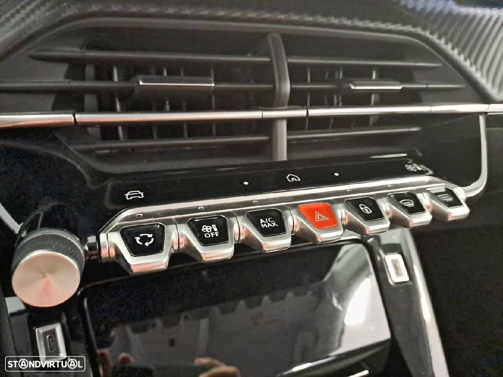 Peugeot 208 1.2 PureTech Allure EAT8 - 23