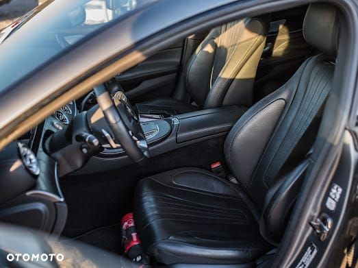 Mercedes-Benz CLS - 19
