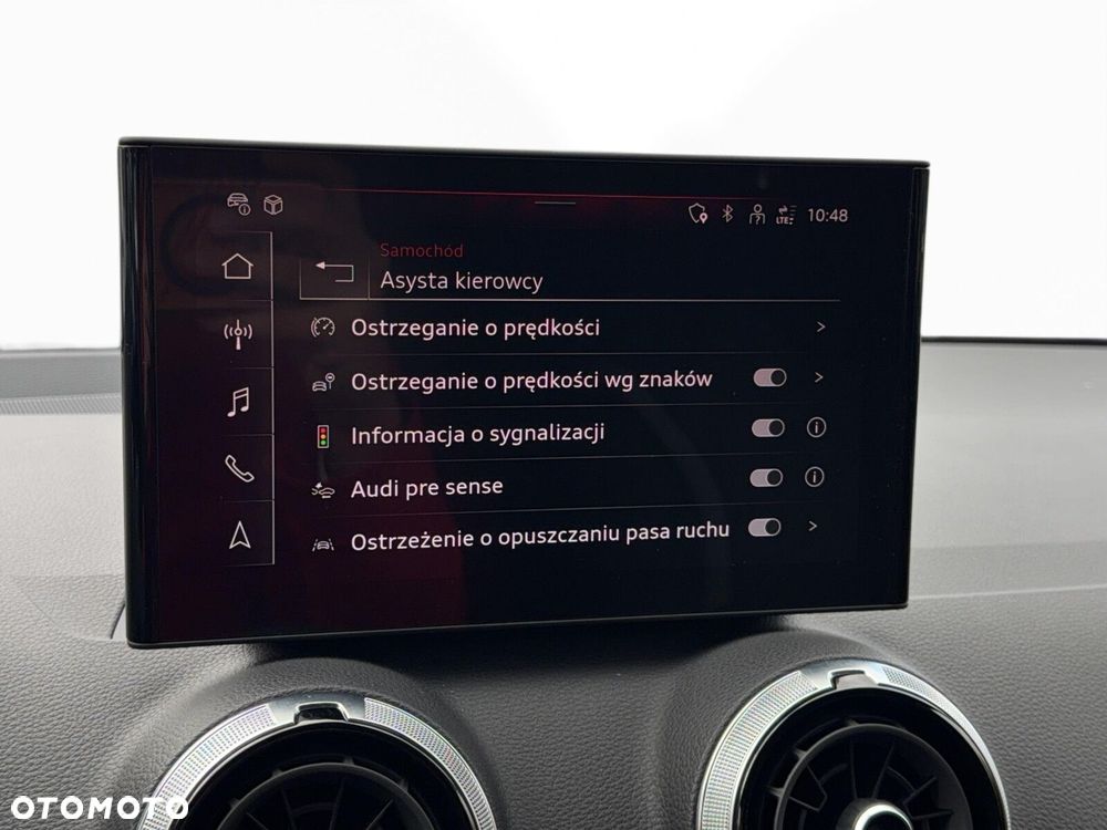 Audi Q2 - 24