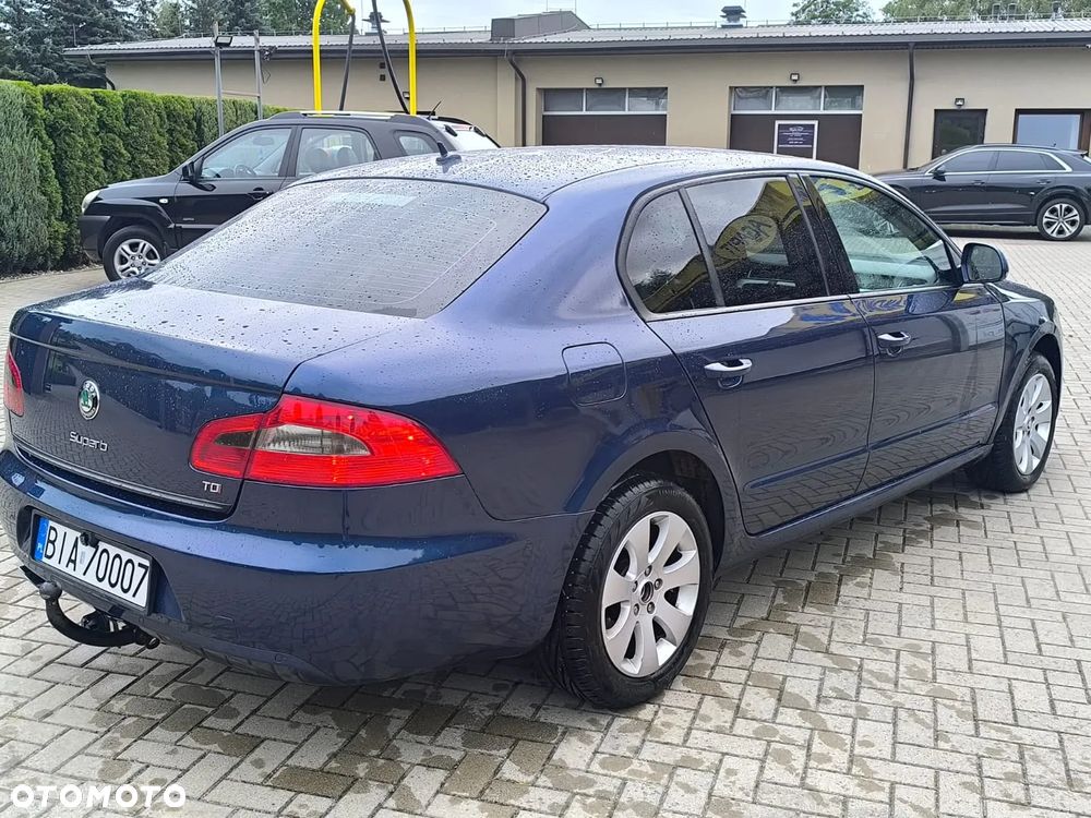 Skoda Superb - 8