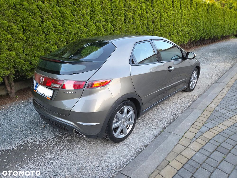Honda Civic 1.8 Comfort - 4