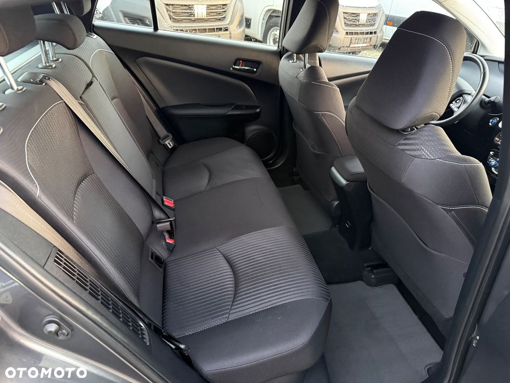 Toyota Prius 1.8 Hybrid Prestige - 9