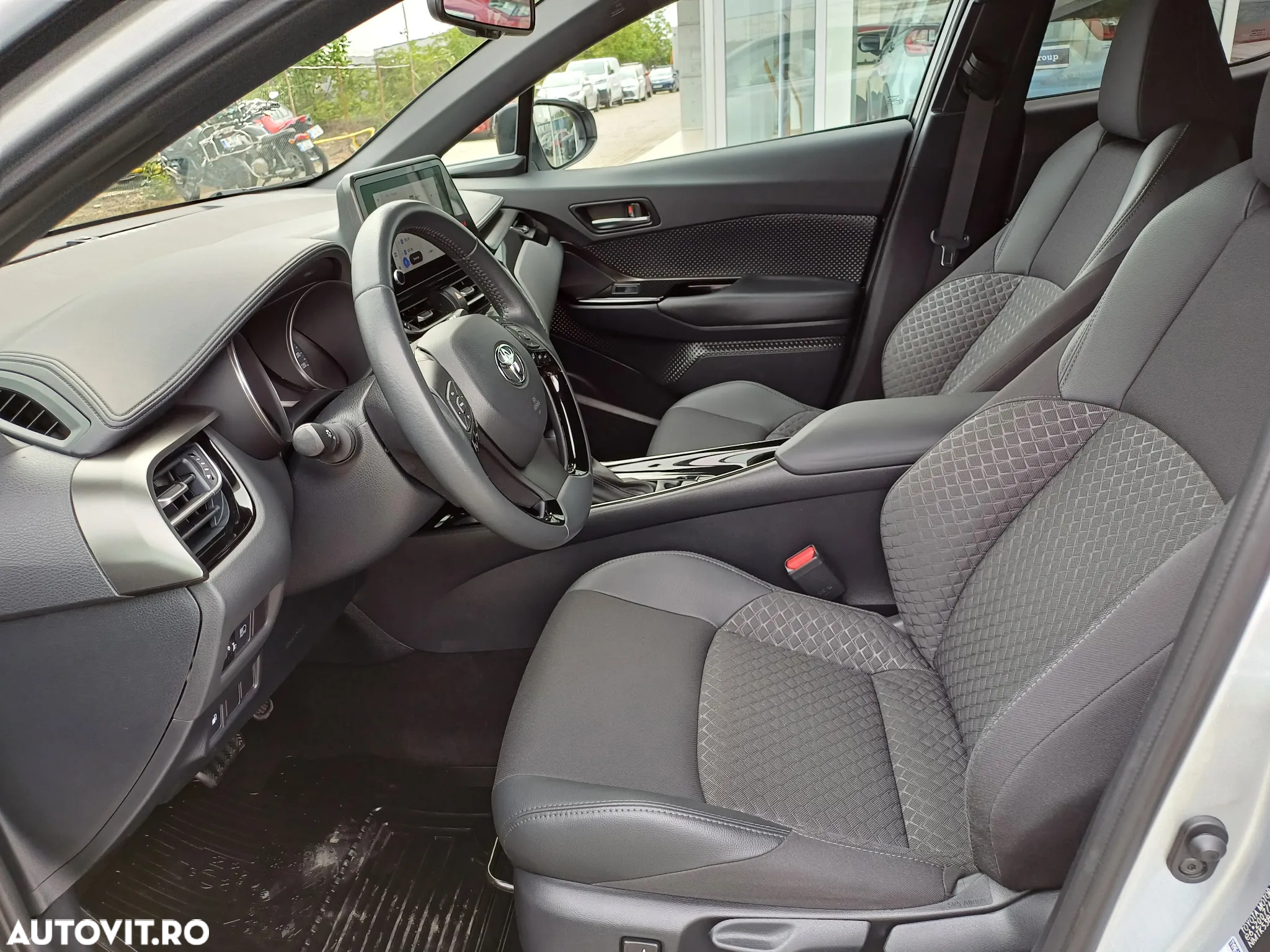 Toyota C-HR 2.0 HSD 184 CP 4x2 CVT Style - 9
