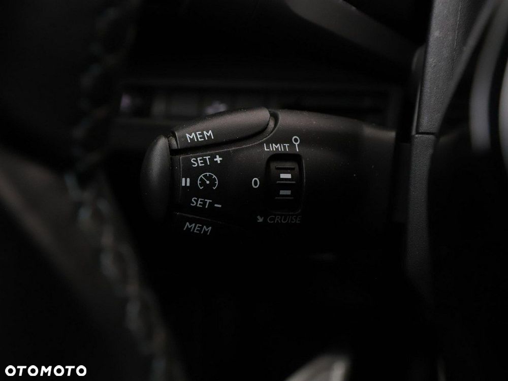 Peugeot 3008 1.2 PureTech GPF Crossway S&S - 34