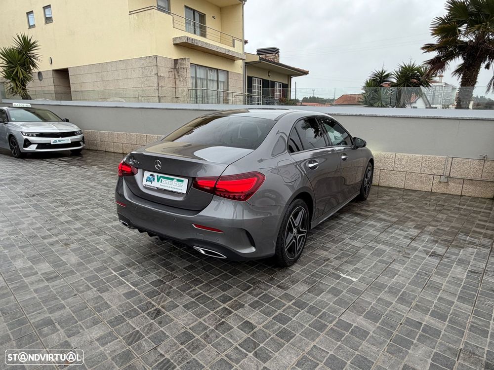 Mercedes-Benz A 250 Limousine e AMG Line - 7