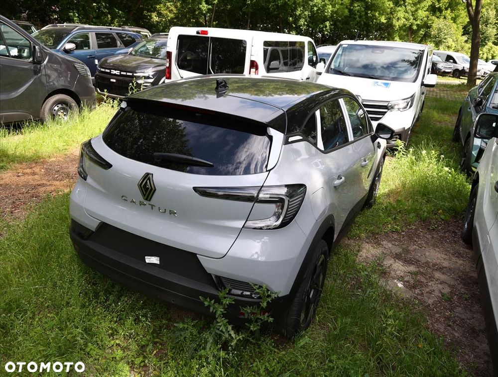 Renault Captur - 3