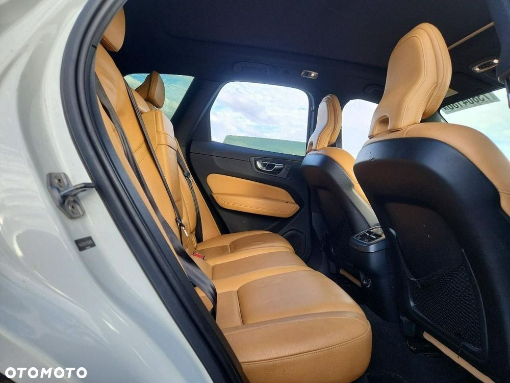 Volvo XC 60 T6 AWD Inscription - 10